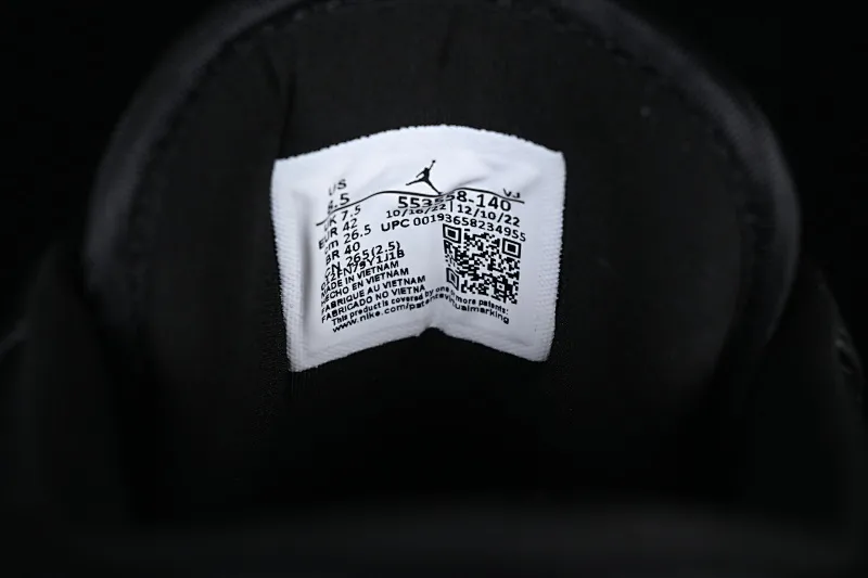 All categories Air Jordan Jordan series basketball shoes Air Jordan 1 Low Z version Air Jordan 1 Low AJ1 Joe 1 black and white low-top cultural basketball shoes 553558-140